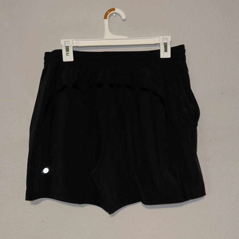 lululemon athletica Men's Black Athletic Shorts